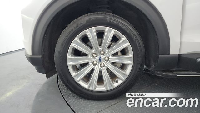 Ford Explorer 6-го поколения 2.3 LimIted 4WD - фото 4