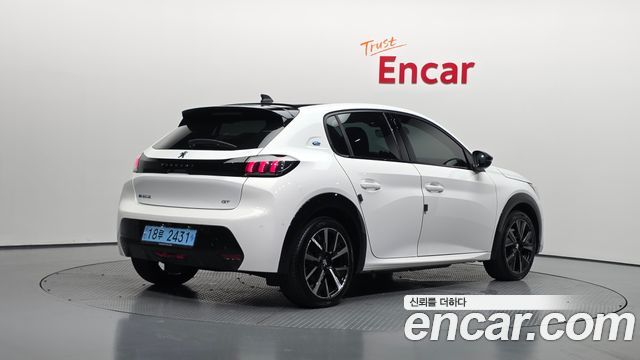 Peugeot 208 2-го поколения GT - фото 1
