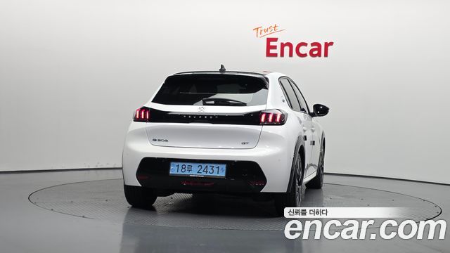 Peugeot 208 2-го поколения GT - фото 3