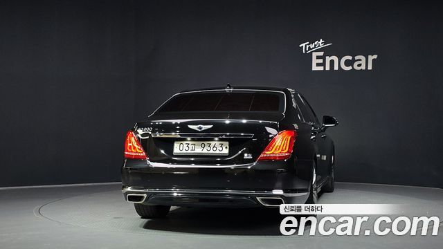 Genesis EQ900 3.8 GDI AWD Premium Luxury - фото 3