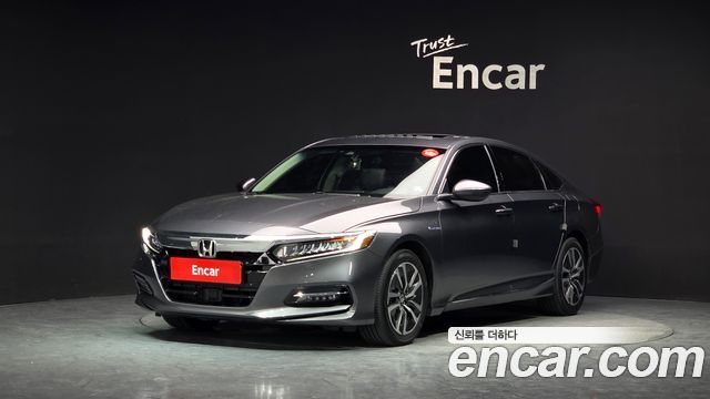 Honda Accord 10-го поколения 2.0 Hybrid Touring - фото 0