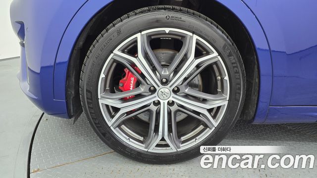 Maserati Levante 3.8 GTS AWD - фото 4