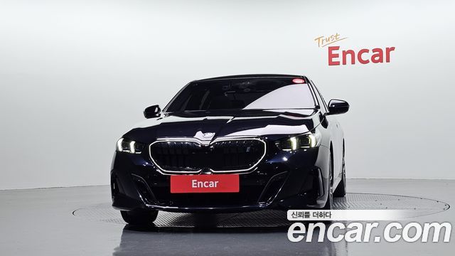BMW i5 G60 eDrive 40 M Sport - фото 2