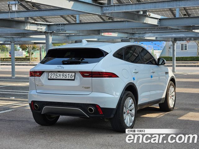 Jaguar E-PACE P250 S - фото 2