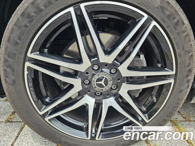 Mercedes-Benz V-Class V220 CDI W447 - фото 4