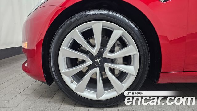 Tesla Model 3 Long Range AWD - фото 3