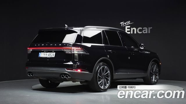 Lincoln Aviator 2-го поколения 3.0 Reserve AWD - фото 1