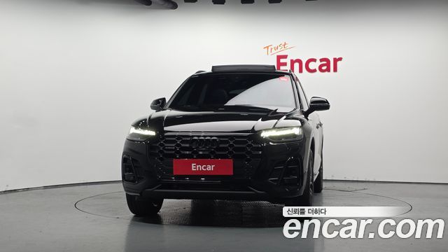 Audi Q5 FY 45 TFSI Quattro Premium - фото 2