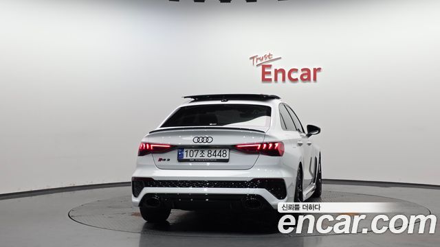 Audi RS3 2.5 TFSI Quattro - фото 3