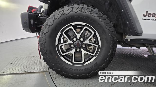 Jeep Wrangler JL 2.0 Rubicon Power Top 4Door - фото 4
