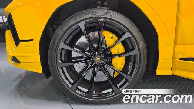 Lamborghini Urus 4.0 V8 S - фото 4