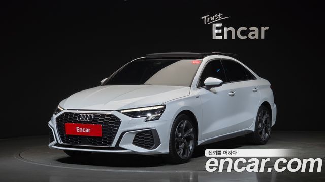 Audi A3 40 TFSI Premium - фото 0