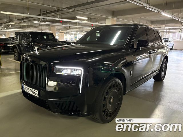 Rolls-Royce Cullinan 6.7 V12 - фото 1