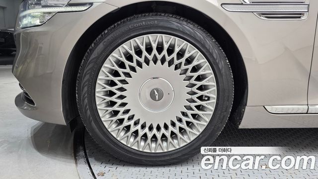Genesis G90 3.8 AWD Premium Luxury - фото 4