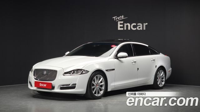 Jaguar XJ 3.0D Premium Luxury LWB X351 - фото 0