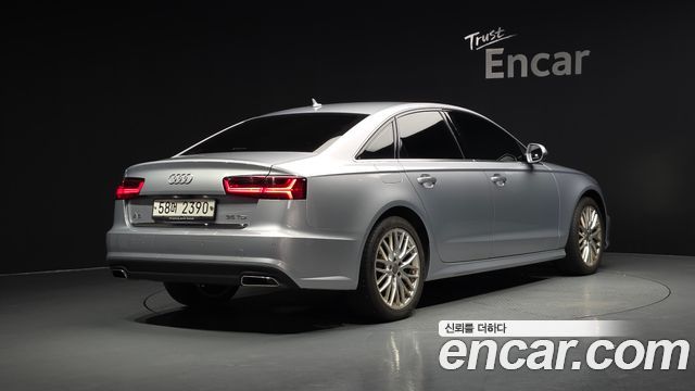 Audi A6 35 TDI Premium C7 - фото 0