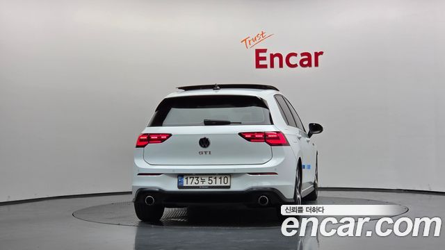 Volkswagen Golf 8-го поколения 2.0 GTI - фото 3