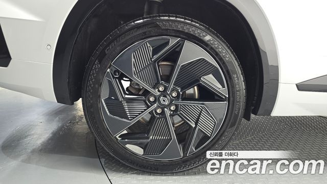 Renault Samsung Grand Koleos 1.5 E-TECH Iconic 2WD - фото 4
