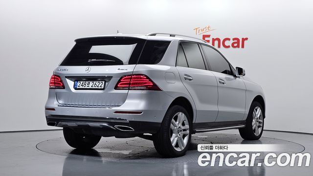 Mercedes-Benz GLE-Class W166 GLE350 d 4MATIC - фото 1