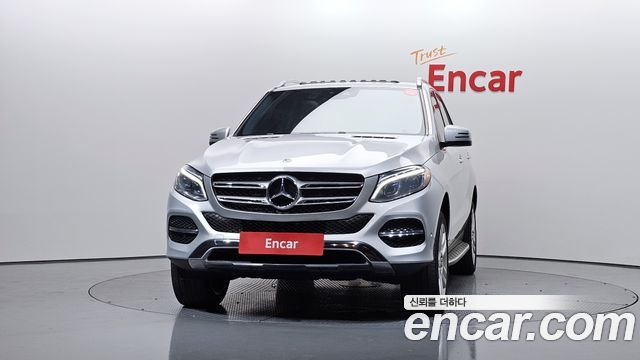 Mercedes-Benz GLE-Class W166 GLE350 d 4MATIC - фото 2
