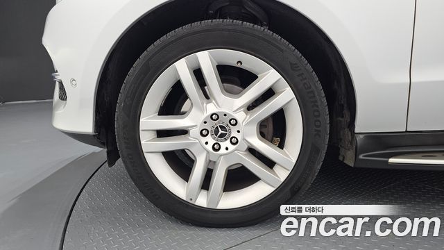 Mercedes-Benz GLE-Class W166 GLE350 d 4MATIC - фото 4