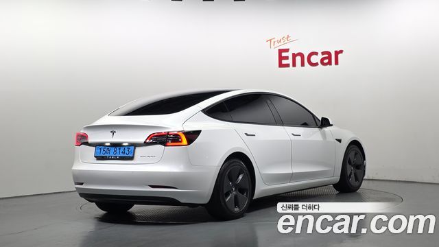 Tesla Model 3 Long Range AWD - фото 1