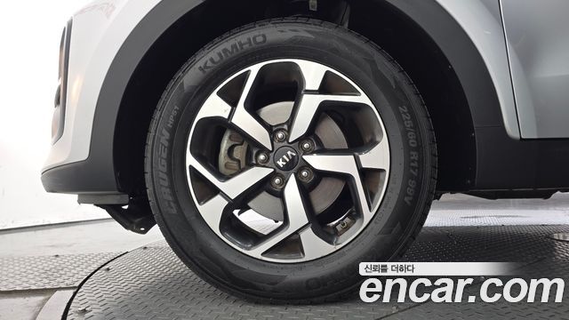 Kia Sportage The Bold Diesel 1.6 4WD Trendy - фото 4