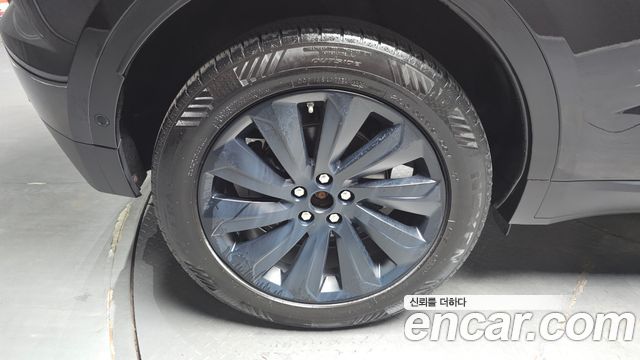 Jaguar E-PACE P250 S - фото 4