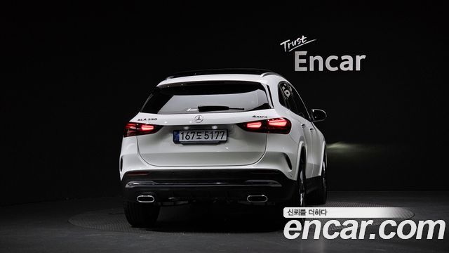 Mercedes-Benz GLA-Class H247 GLA250 4MATIC - фото 3