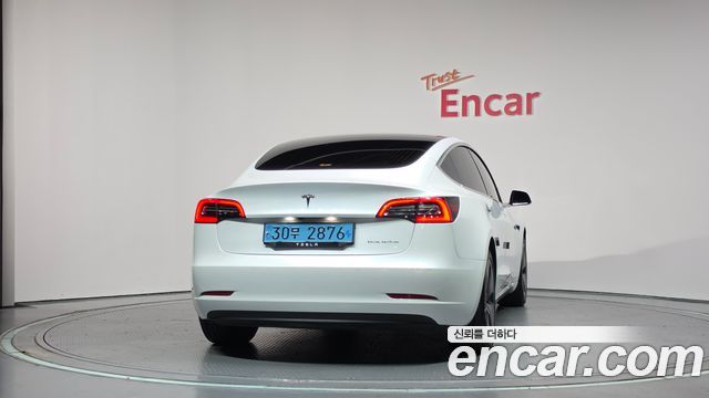 Tesla Model 3 Long Range AWD - фото 3