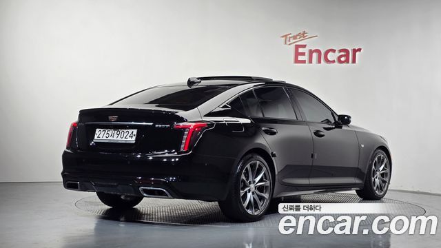 Cadillac CT5 2.0 Sport - фото 0