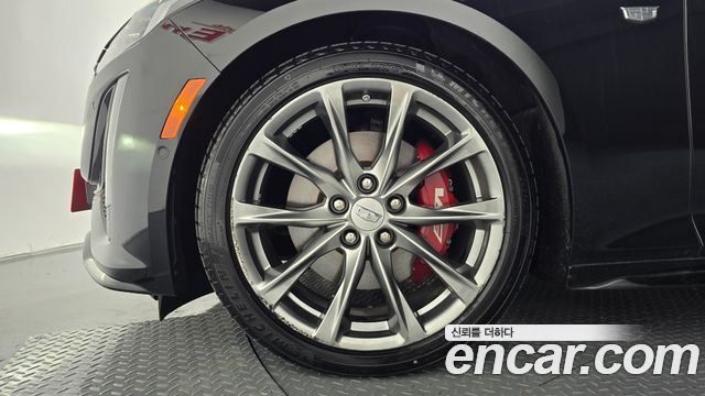 Cadillac CT5 2.0 Sport - фото 3
