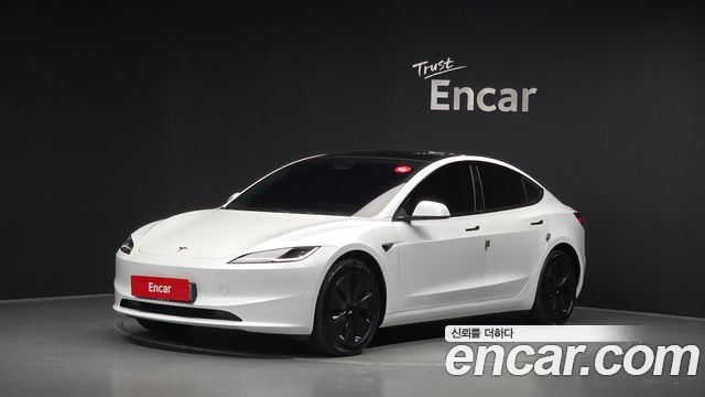 Tesla Model 3 RWD - фото 0