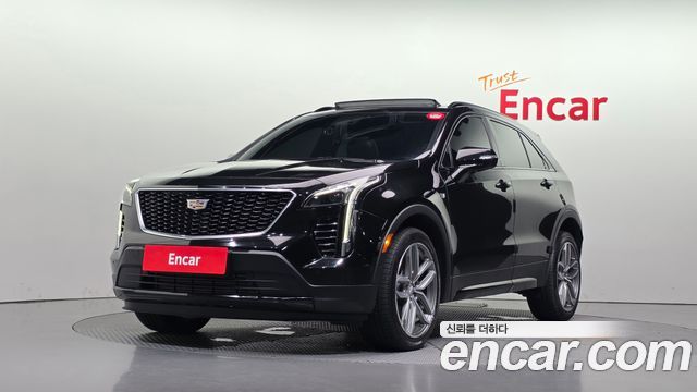 Cadillac XT4 2.0 Sport AWD - фото 0