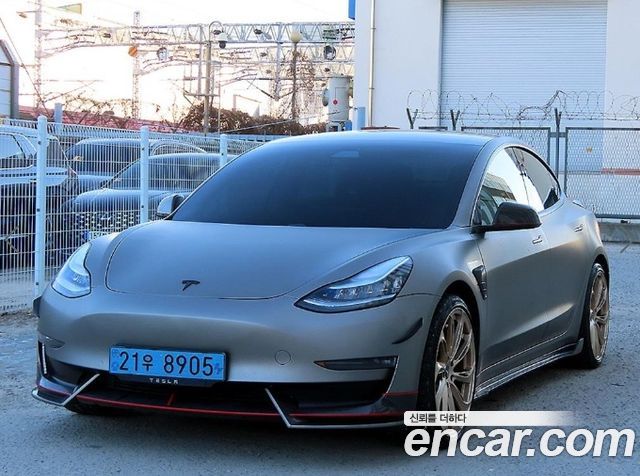 Tesla Model 3 Performance AWD - фото 1