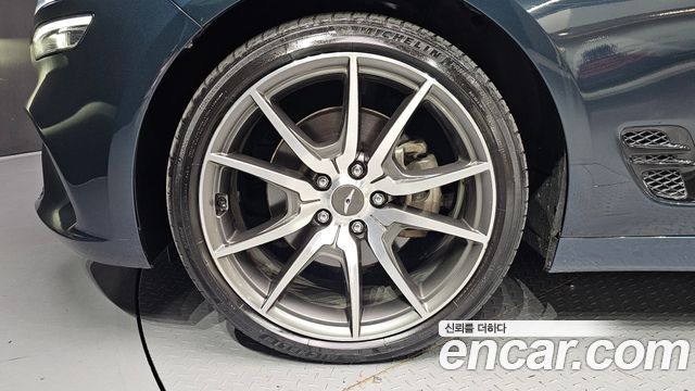 Genesis G70 New Gasoline 2.0T 4WD - фото 4