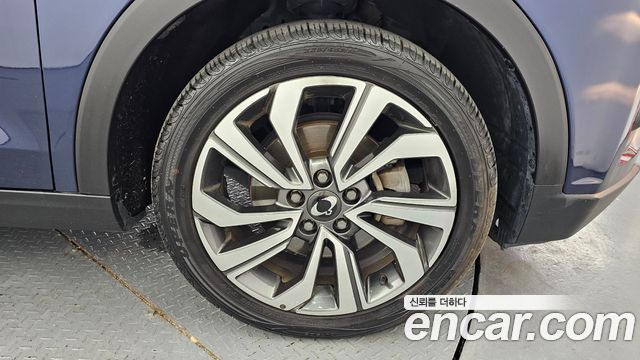 SsangYong Tivoli Gasoline 1.5 2WD V3 - фото 4