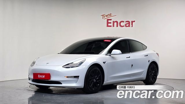 Tesla Model 3 Long Range AWD - фото 0