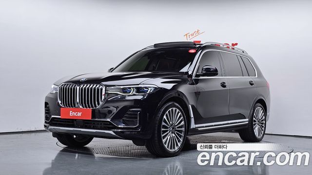 BMW X7 G07 xDrive 40i Design Pure Excellence 6-Seater - фото 0