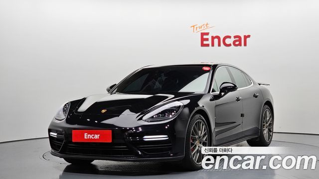 Porsche Panamera 4.0 Turbo - фото 0