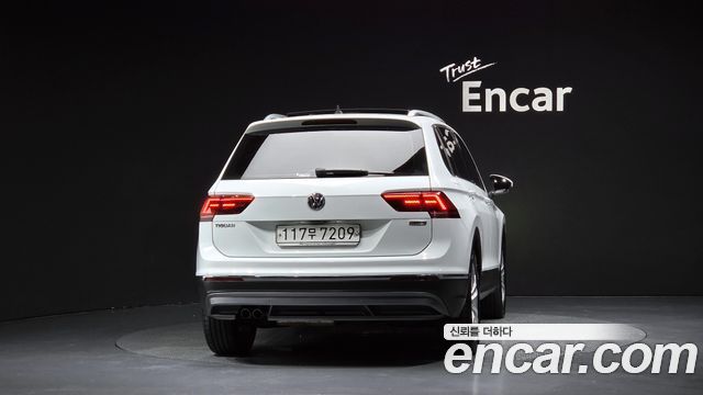 Volkswagen Tiguan 2-го поколения 2.0 TDI 4Motion Prestige - фото 3