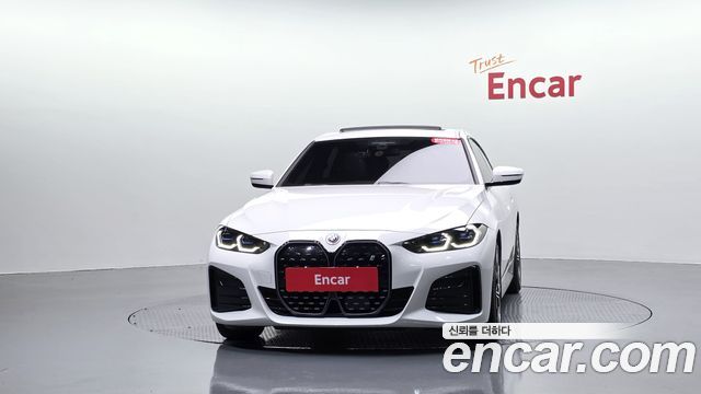BMW i4 eDrive40 M Sports Pro - фото 1