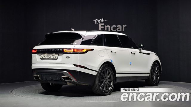 Land Rover Range Rover Velar 3.0 D300 R-Dynamic HSE - фото 1