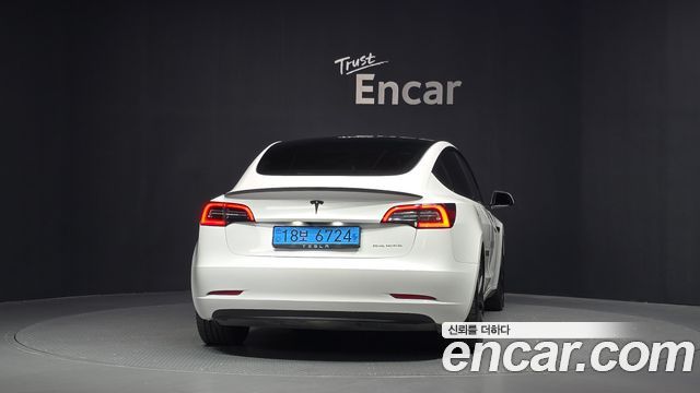 Tesla Model 3 Long Range AWD - фото 3