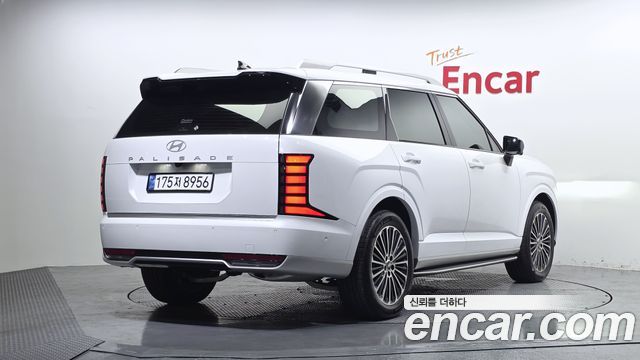 Hyundai Palisade LX3 HEV 2.5T 2WD 7-Seater Calligraphy - фото 1