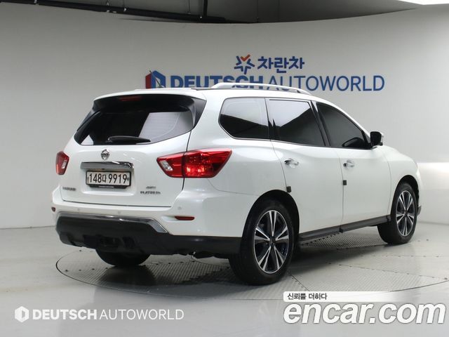 Nissan Pathfinder 4-го поколения 3.5 4WD - фото 1