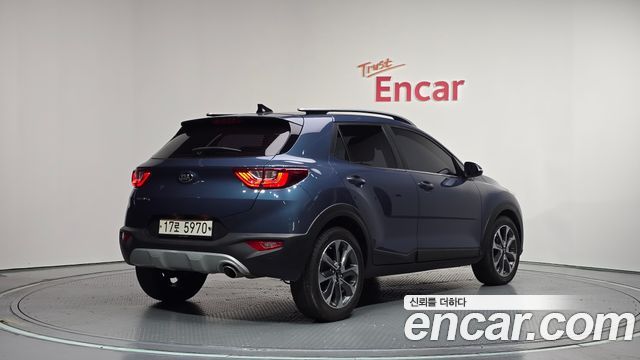 Kia Stonic Diesel 1.6 Trendy - фото 1
