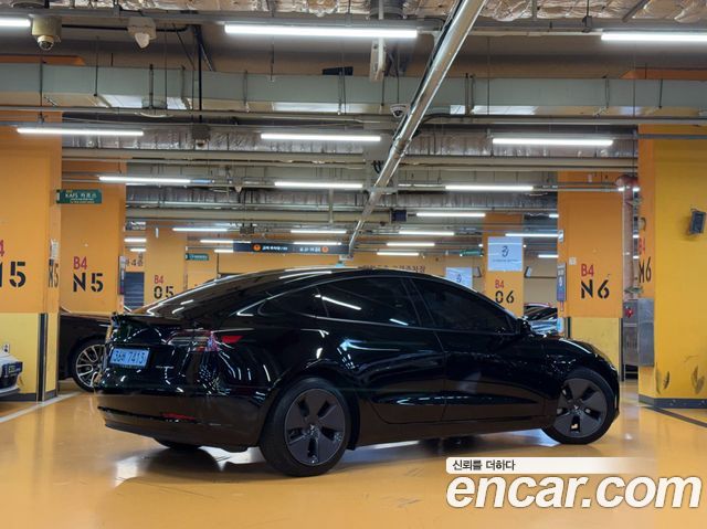 Tesla Model 3 Long Range AWD - фото 1