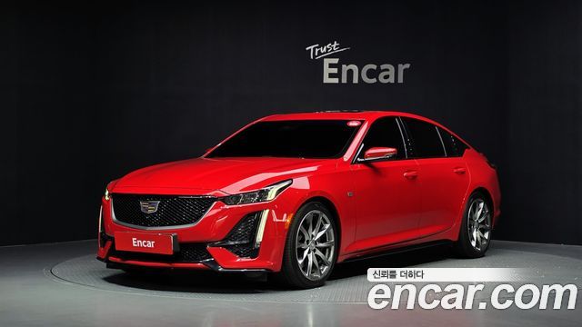 Cadillac CT5 2.0 Sport - фото 0
