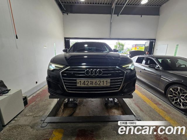 Audi A6 C8 40 TDI Premium - фото 0